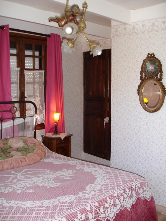 La Ferme Du Pressoir Guest House Conteville  部屋 写真